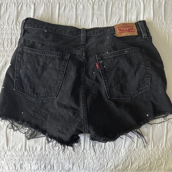 Levi’s Shorts - Picture 3 of 3